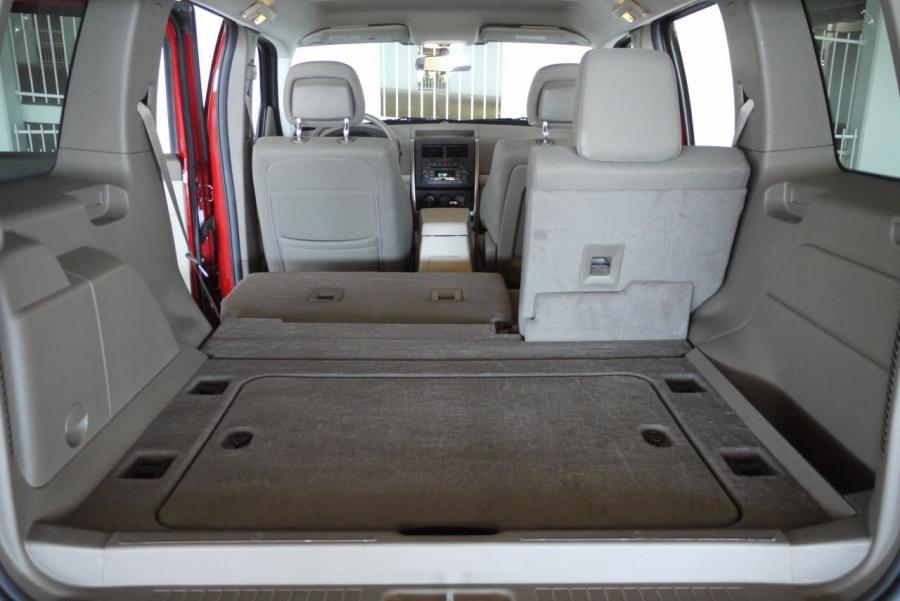  Jeep Liberty Sport 2010 года  (фото 9 из 37)